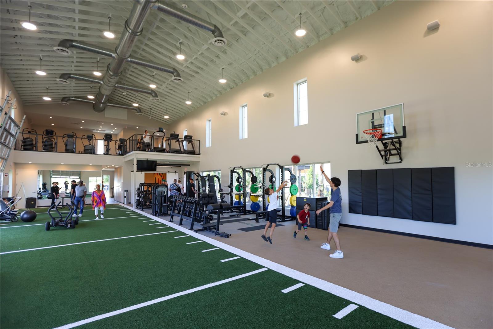 STAR FARMS AT LAKEWOOD RANCH - Residential