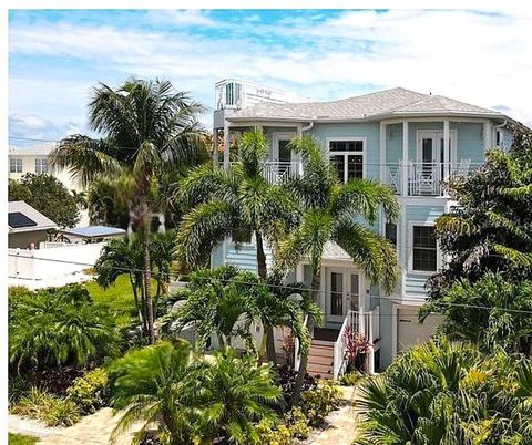 130 50TH STREET HOLMES BEACH FL 34217