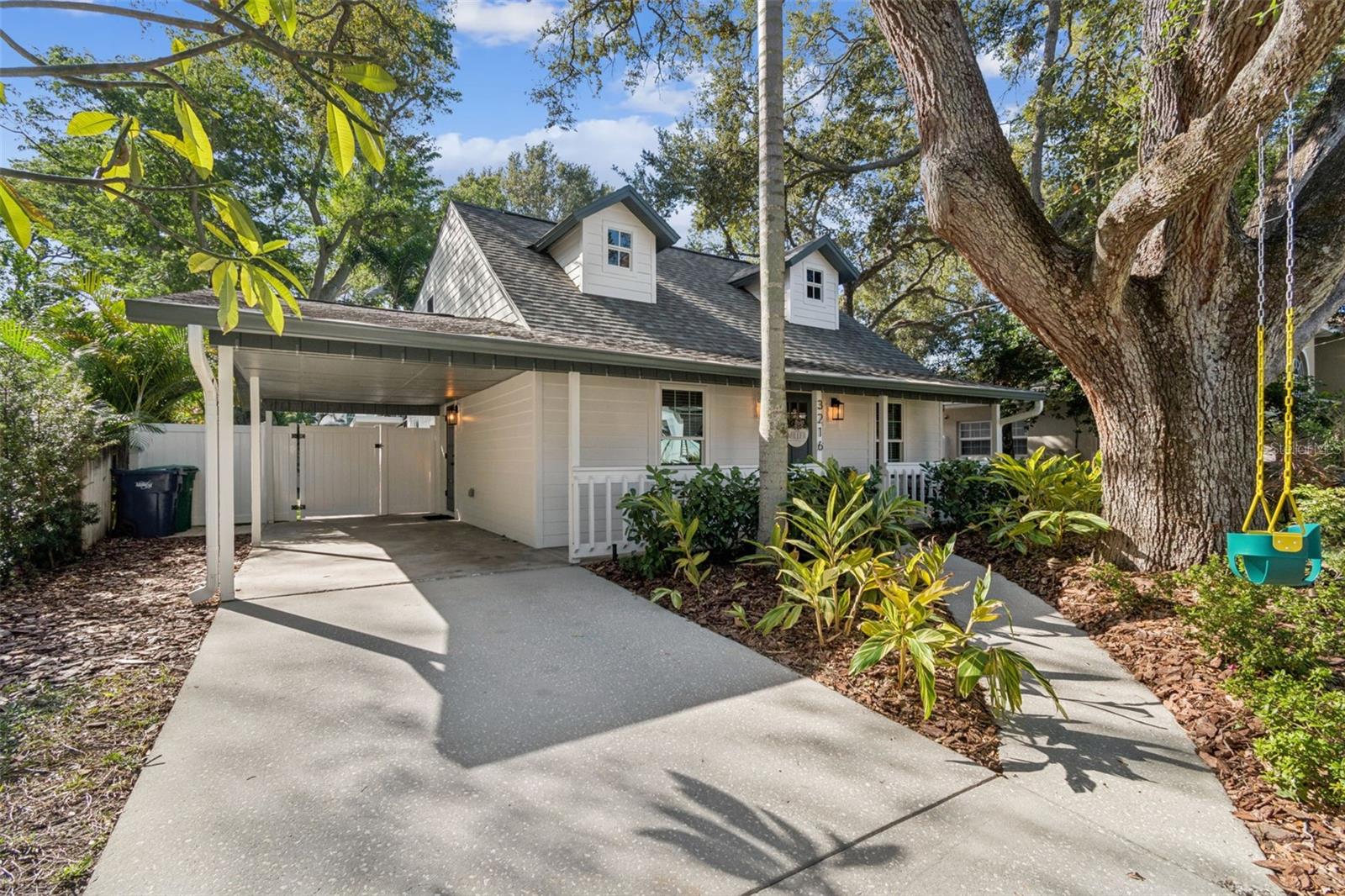 OAKELLAR - Residential