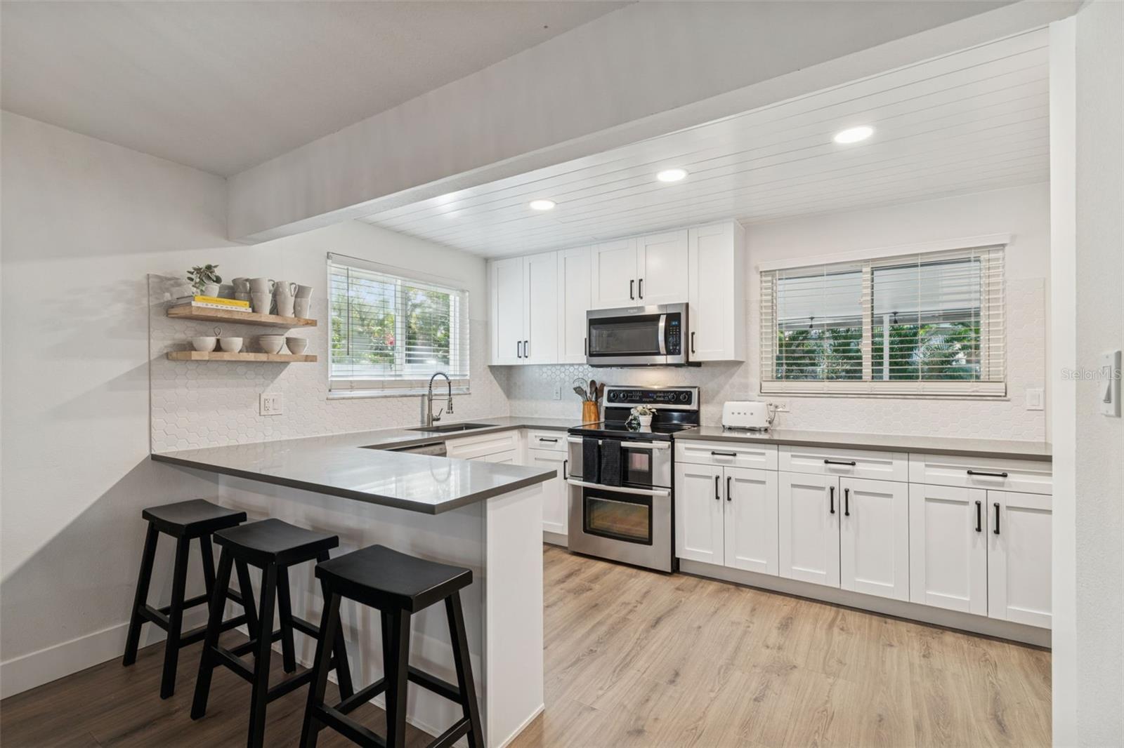 OAKELLAR - Residential