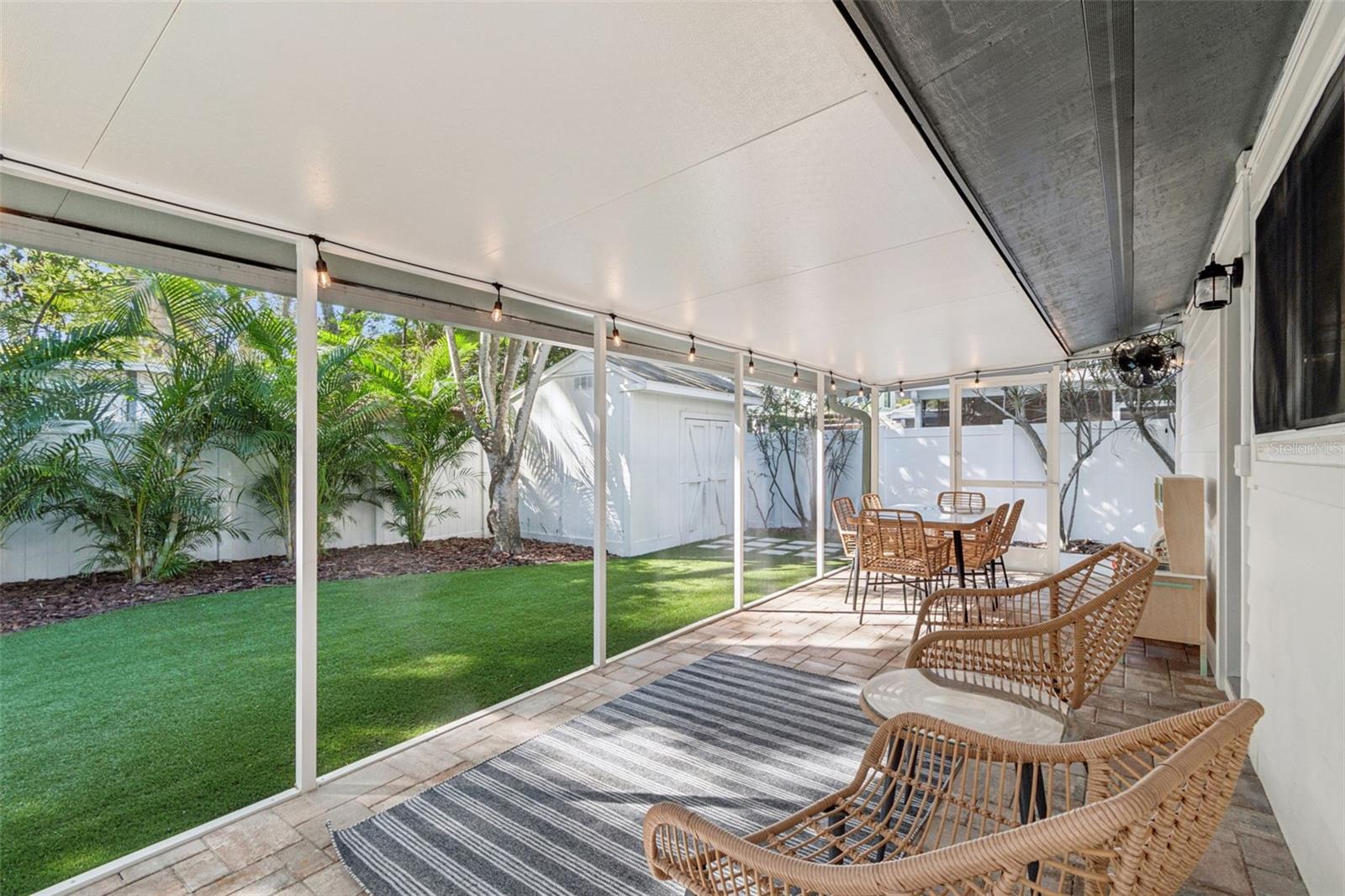 OAKELLAR - Residential