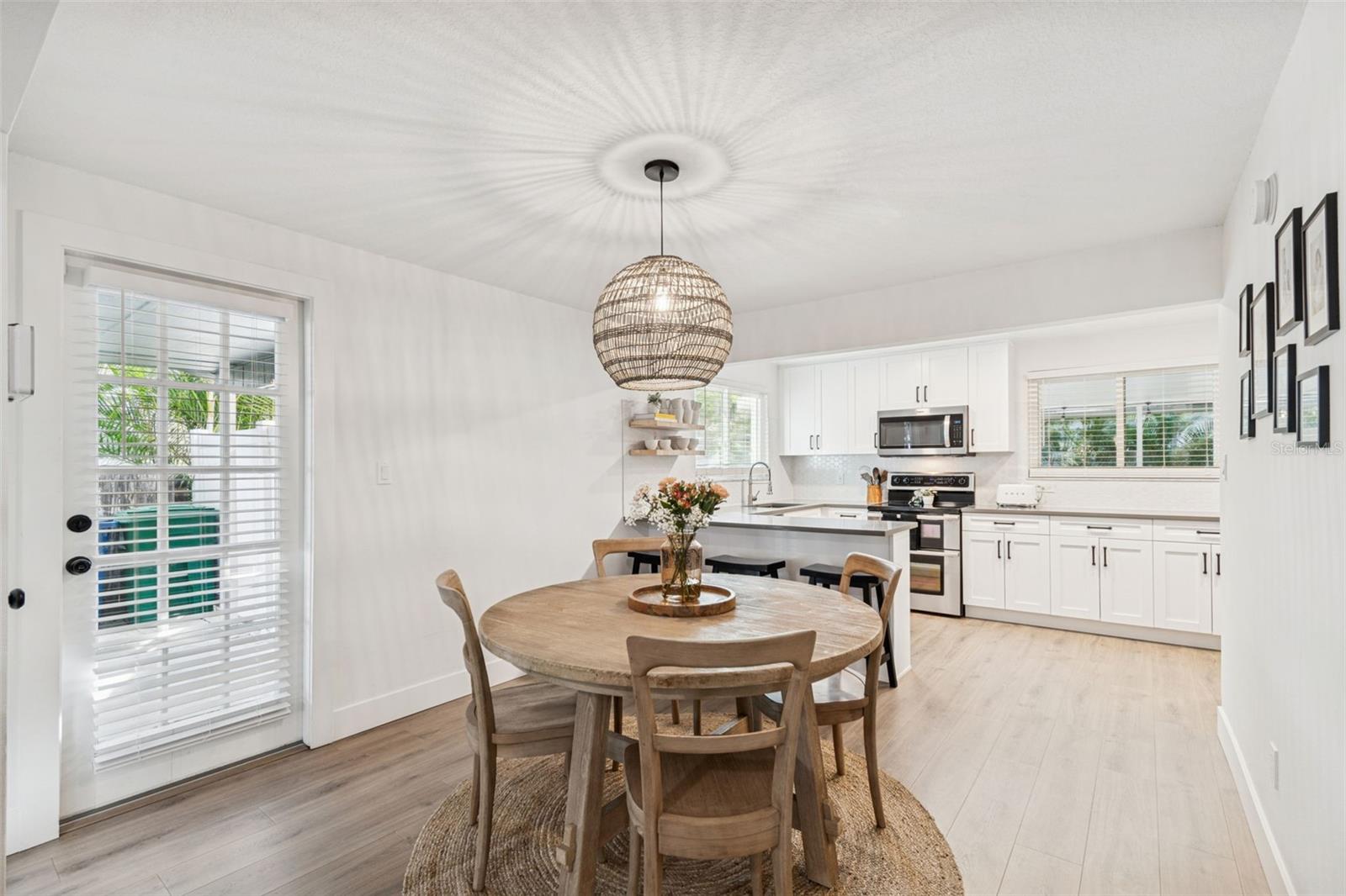 OAKELLAR - Residential