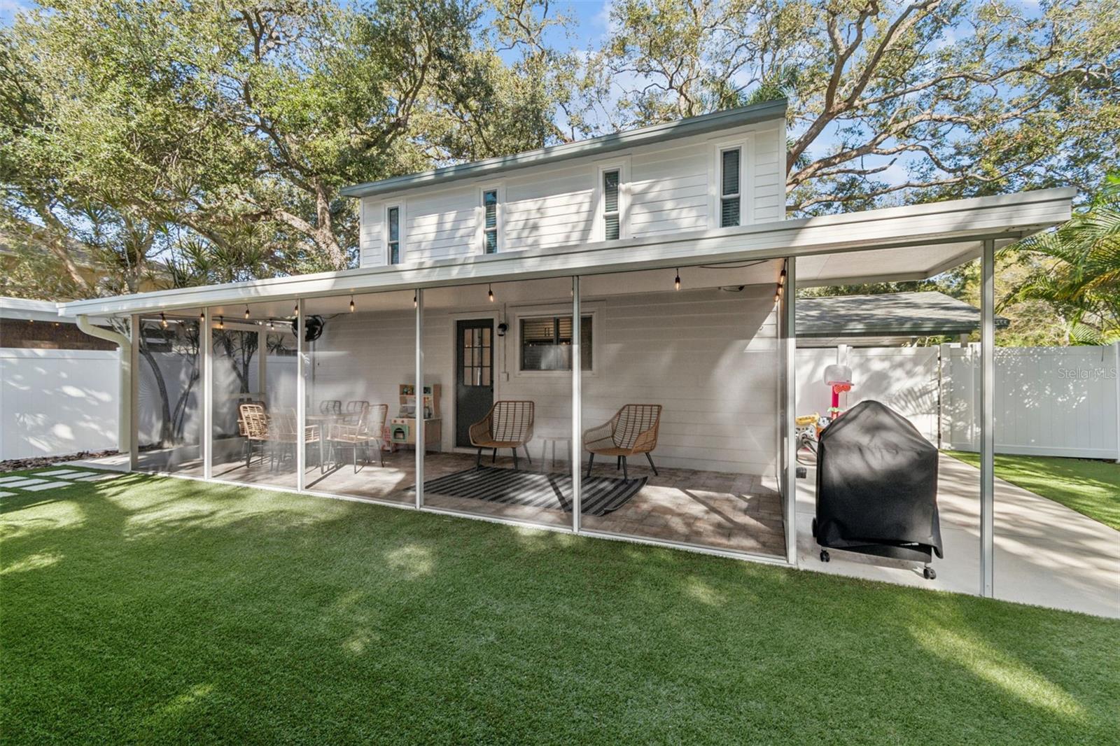 OAKELLAR - Residential