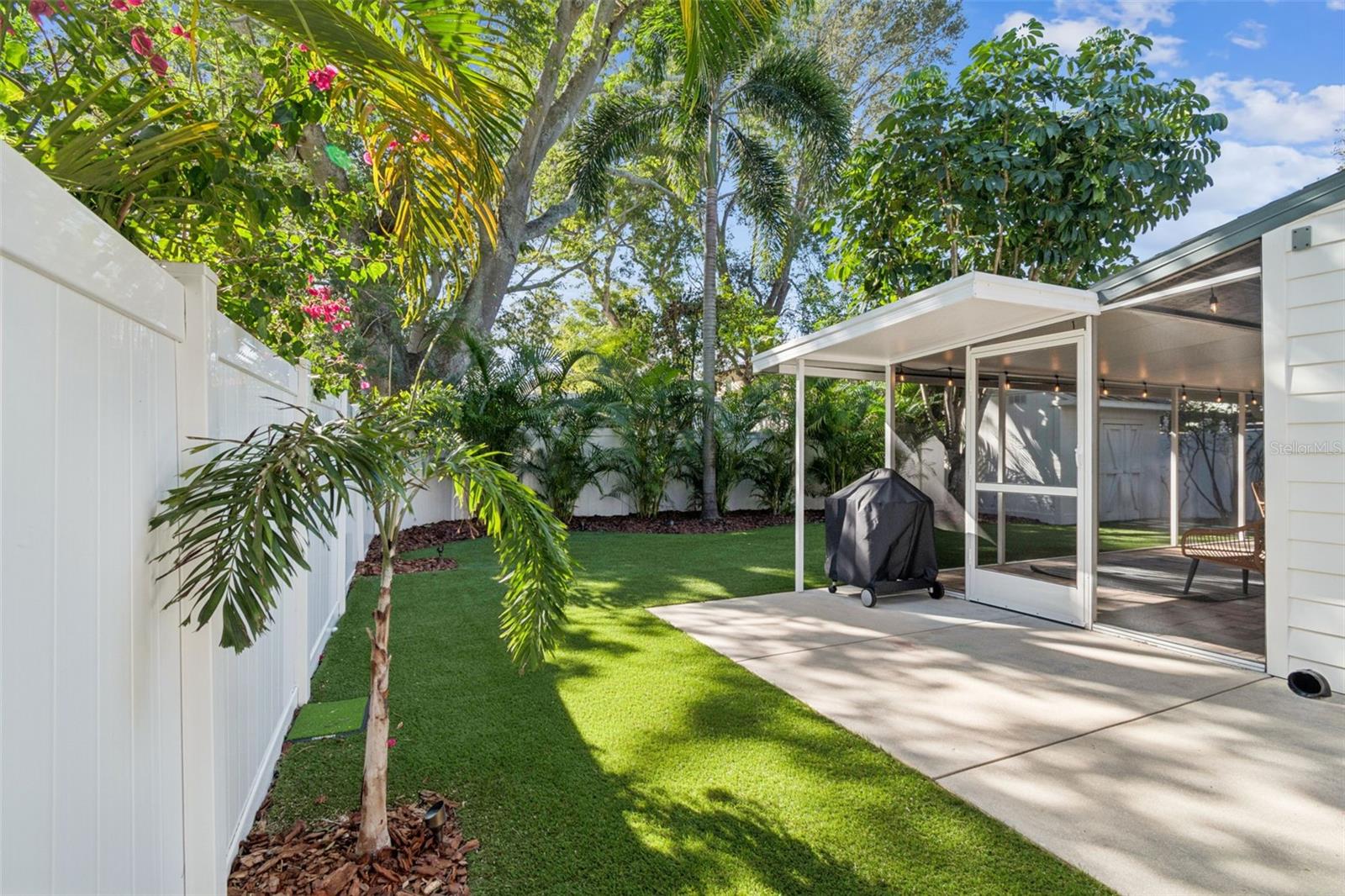 OAKELLAR - Residential