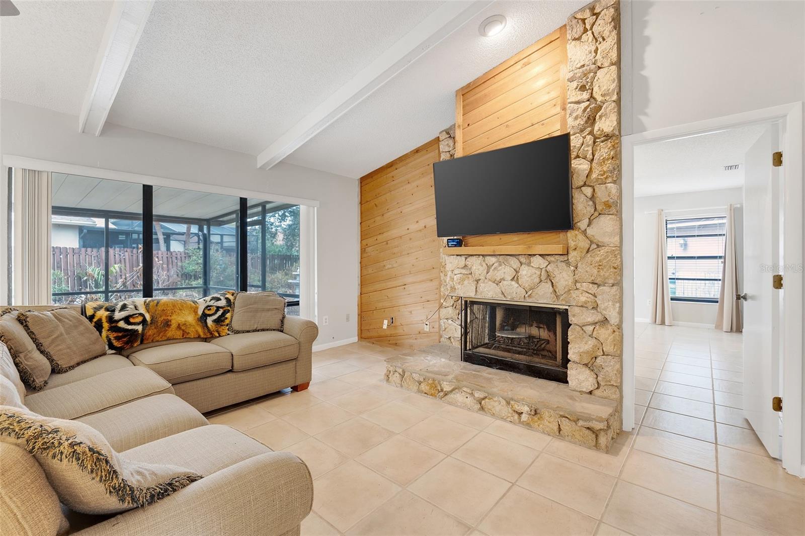 WEDGEWOOD TENNIS VILLAS - Residential