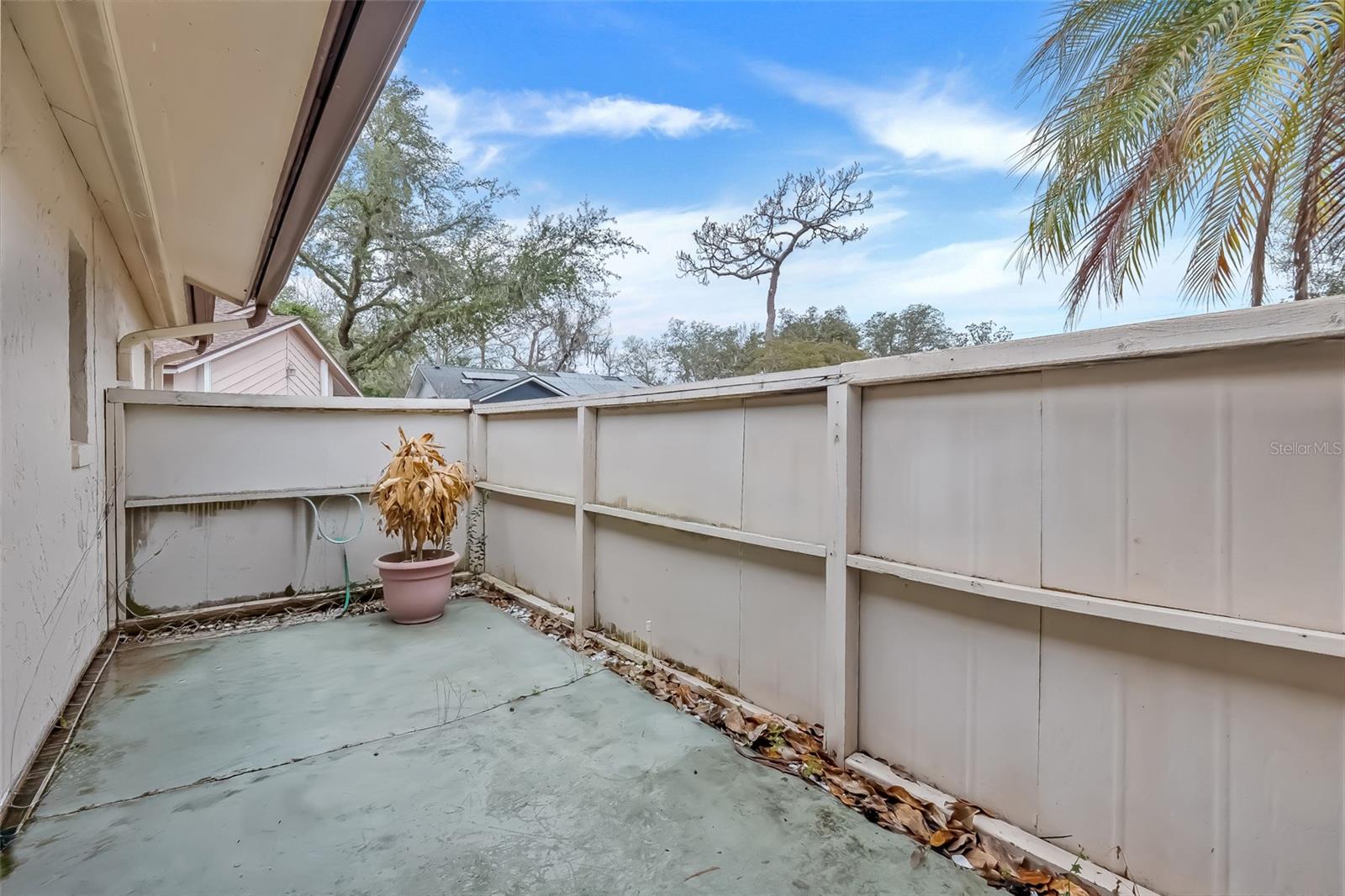 WEDGEWOOD TENNIS VILLAS - Residential