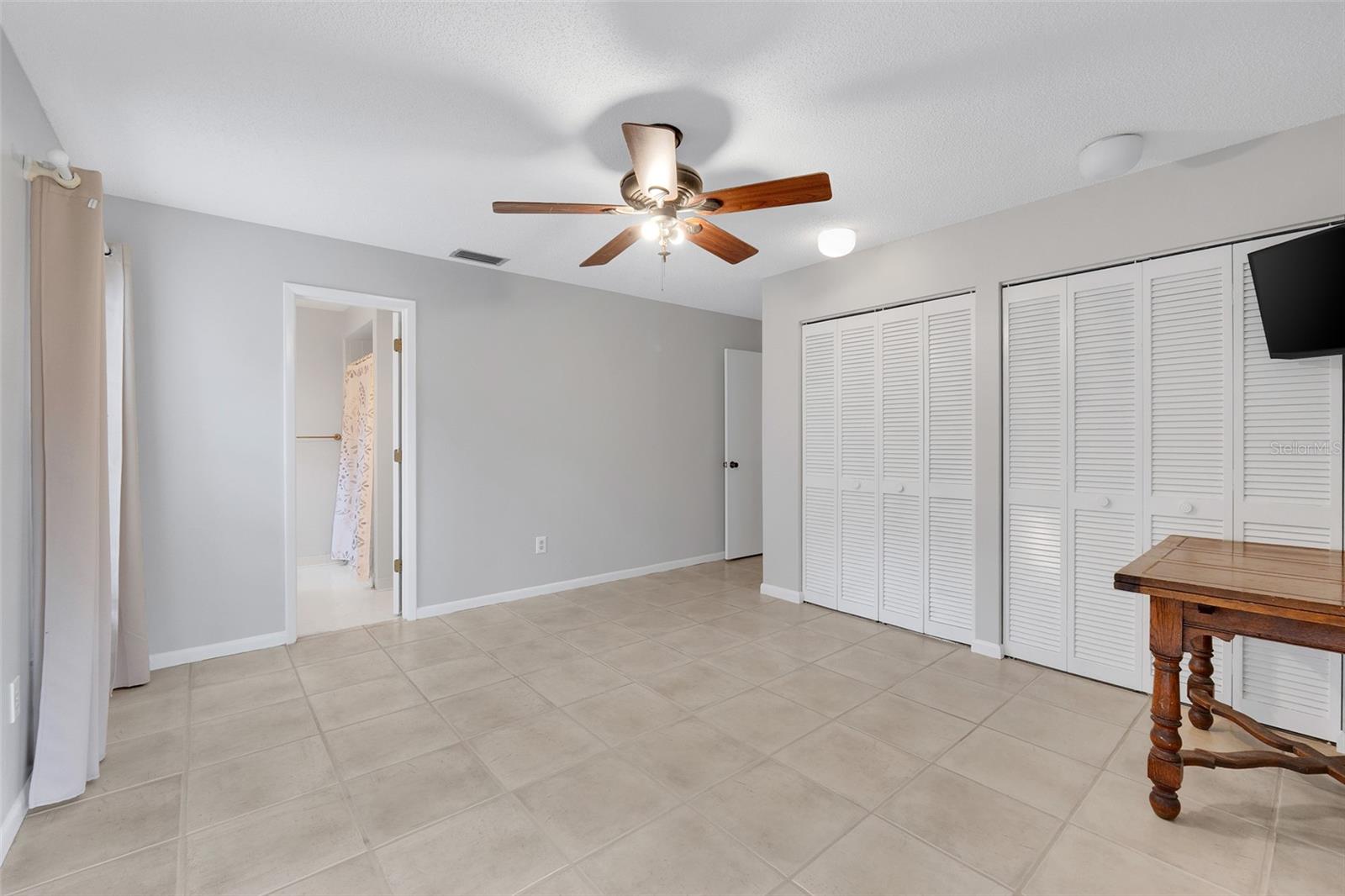 WEDGEWOOD TENNIS VILLAS - Residential