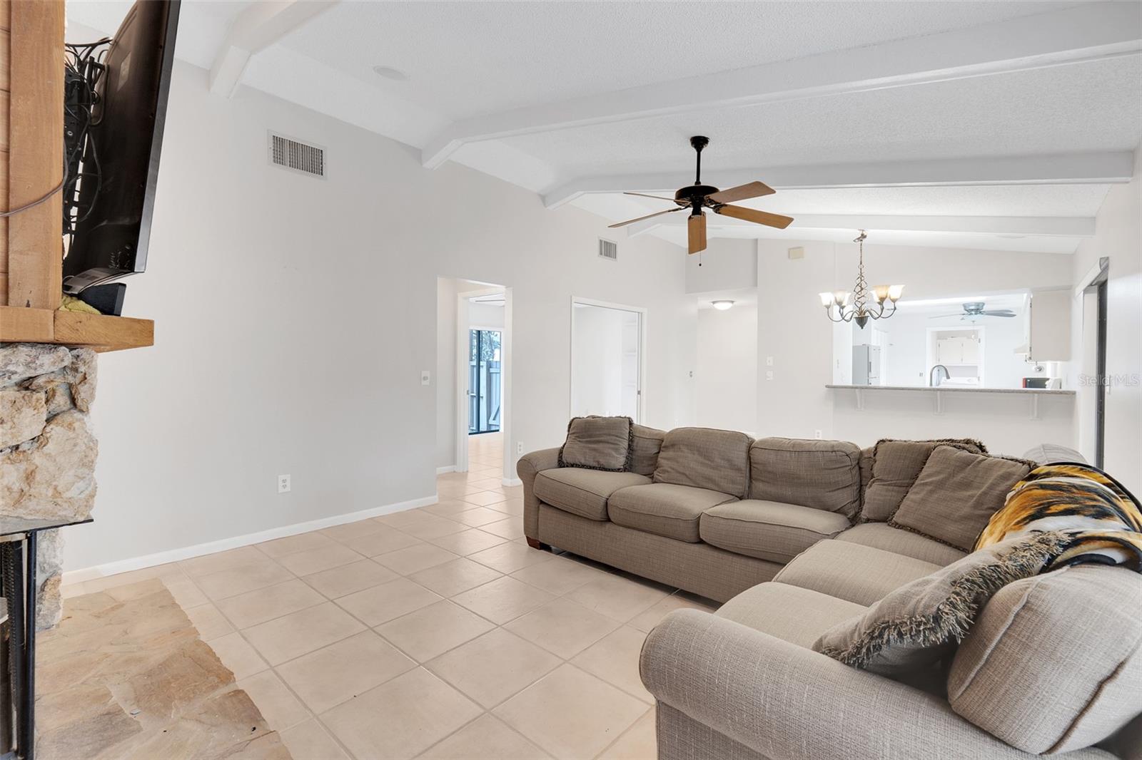 WEDGEWOOD TENNIS VILLAS - Residential