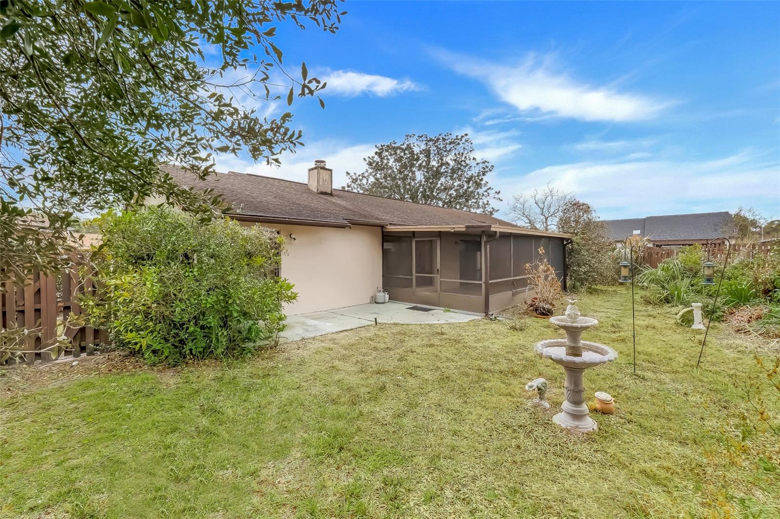 WEDGEWOOD TENNIS VILLAS - Residential