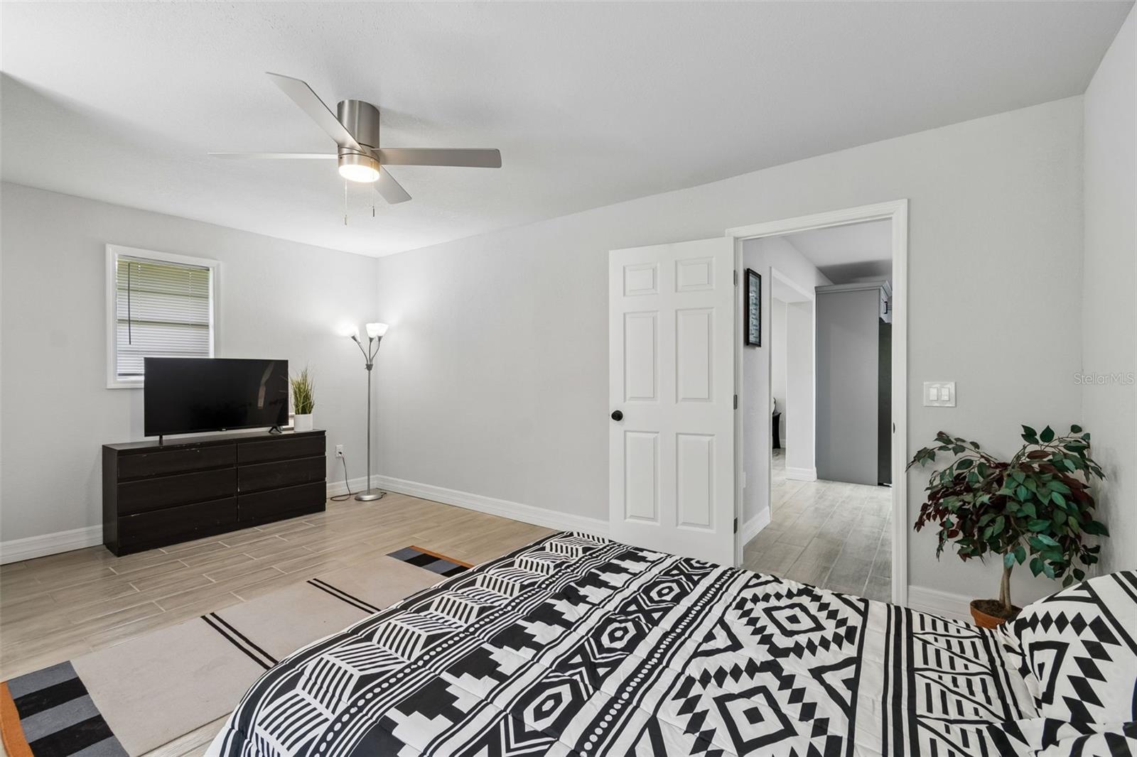 FAIR OAKS - Residential