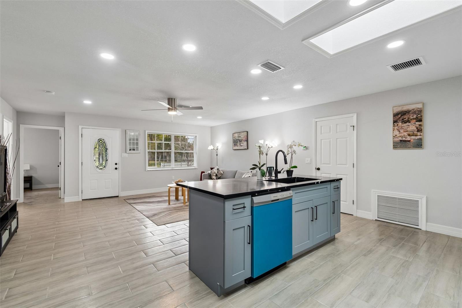 FAIR OAKS - Residential