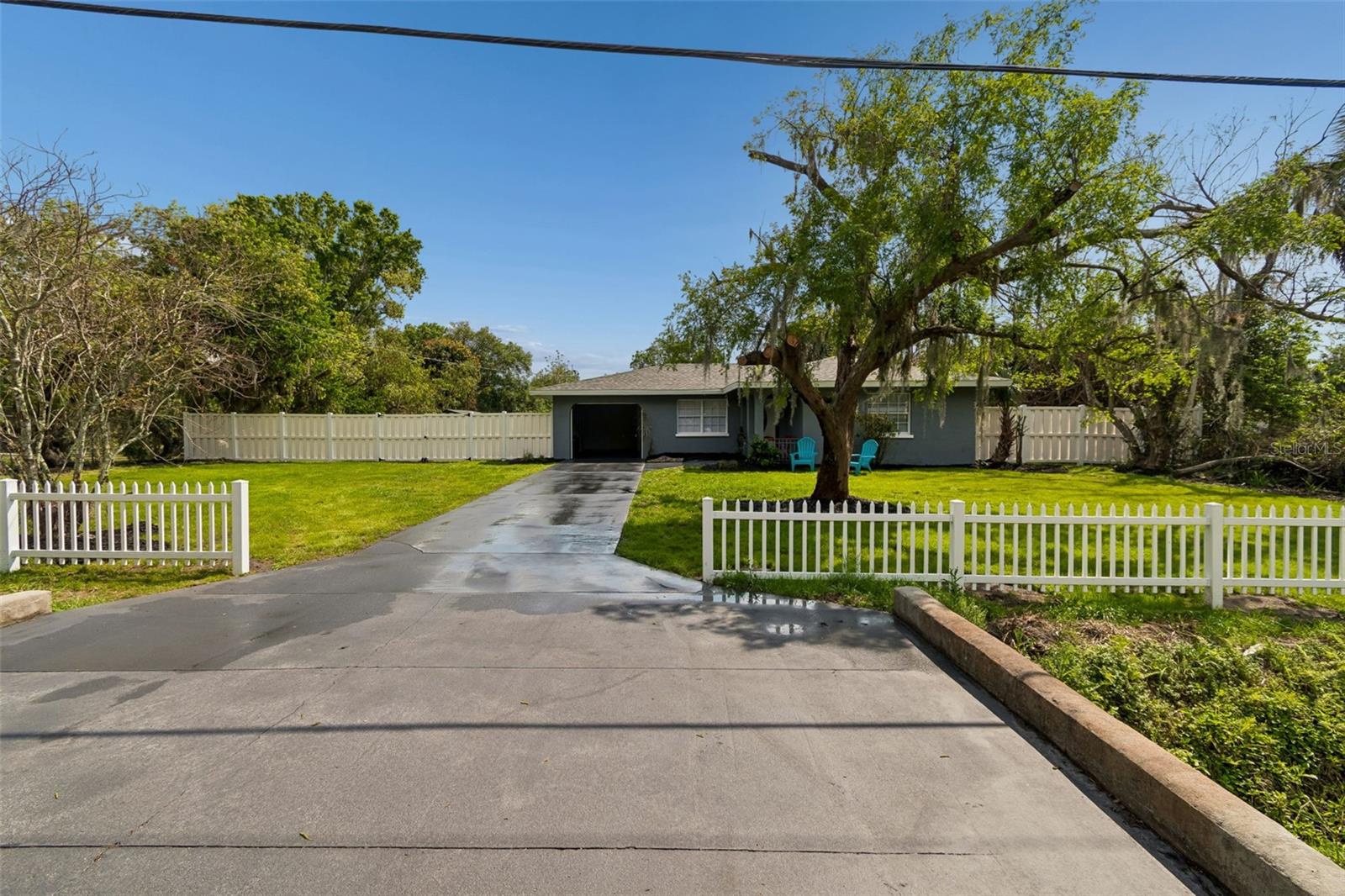 FAIR OAKS - Residential