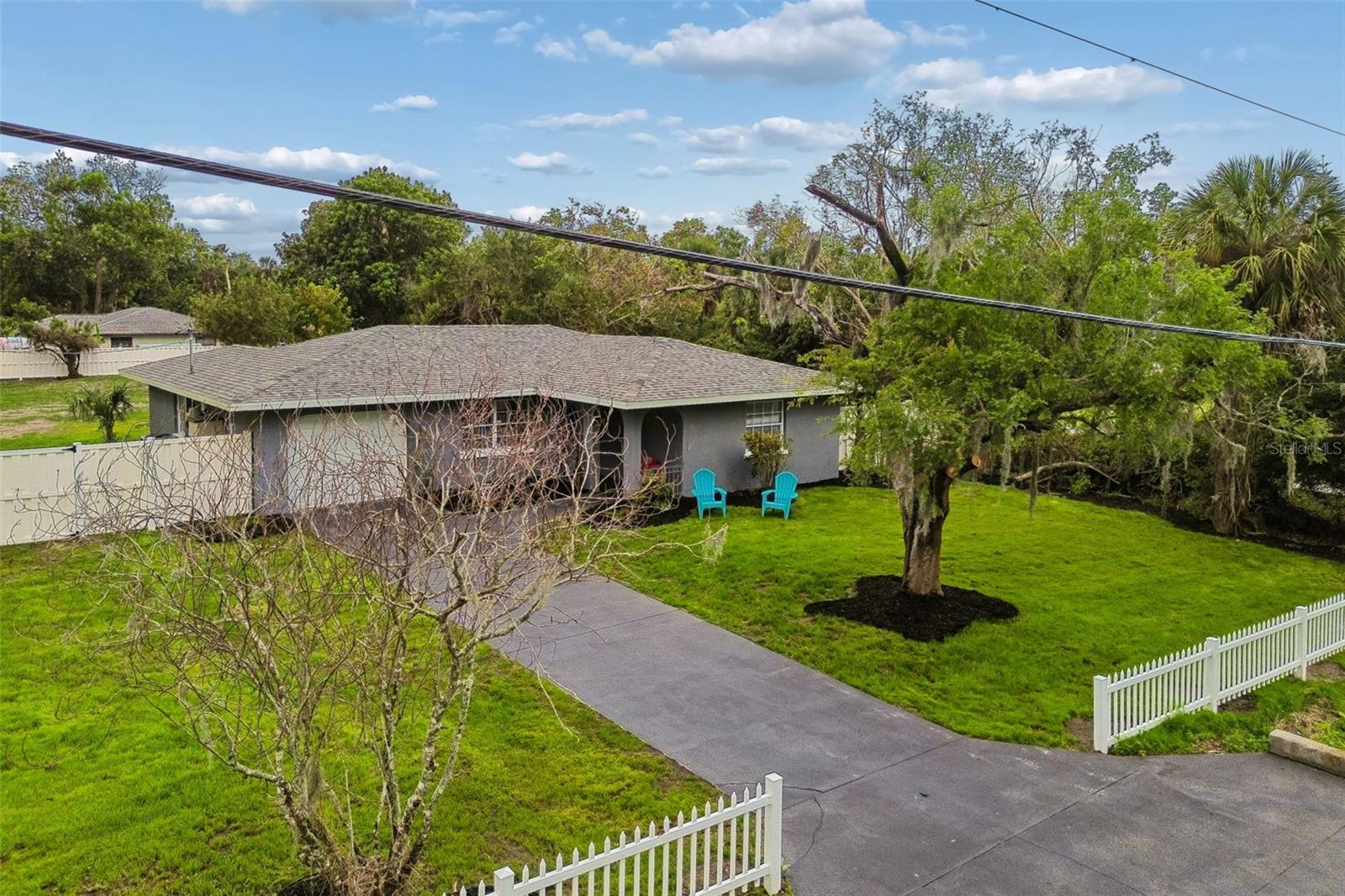 FAIR OAKS - Residential