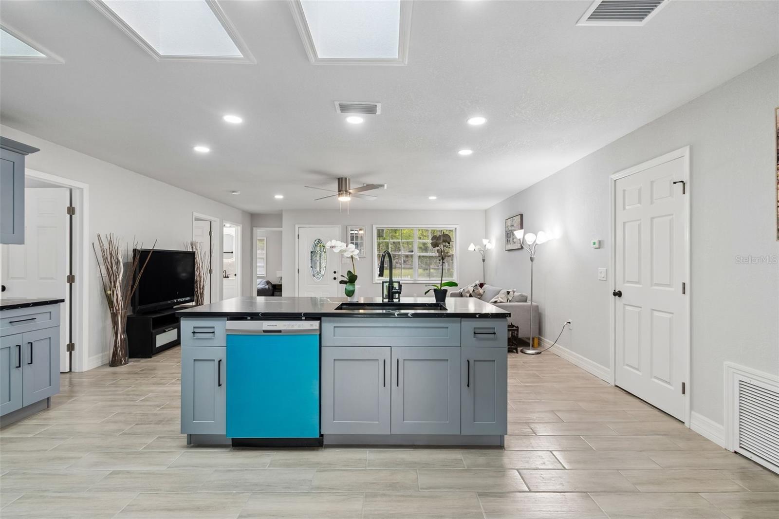 FAIR OAKS - Residential