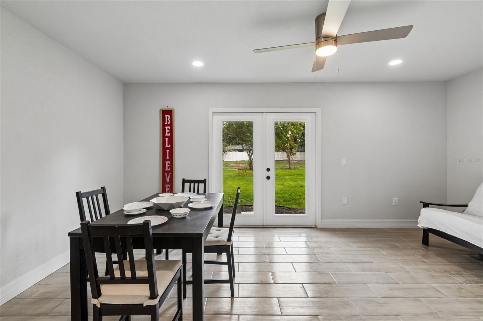 FAIR OAKS - Residential