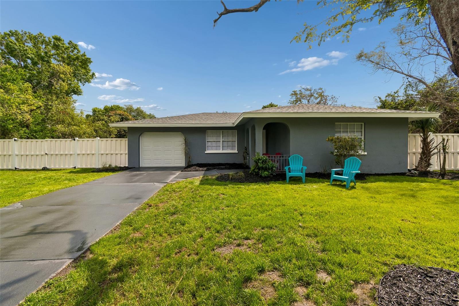 FAIR OAKS - Residential