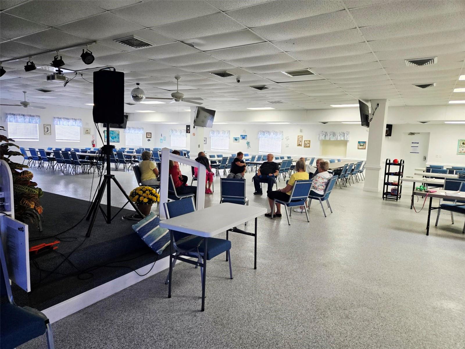 WESTWINDS VILLAGE CO-OP - Residential