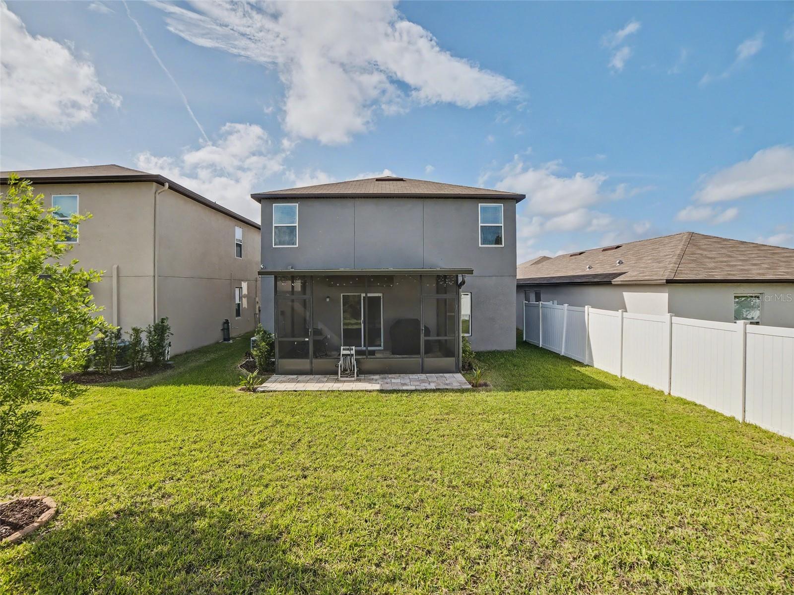 GLENCOVE/BAYPARK PH 2 - Residential