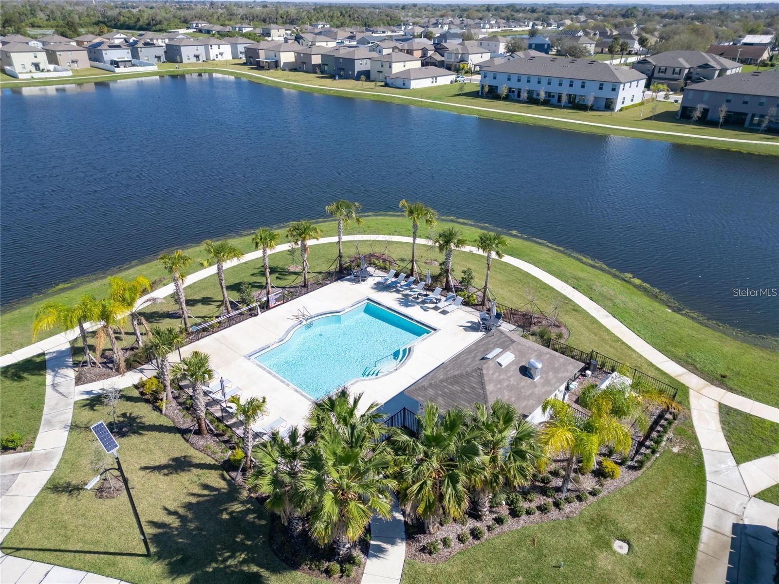 GLENCOVE/BAYPARK PH 2 - Residential