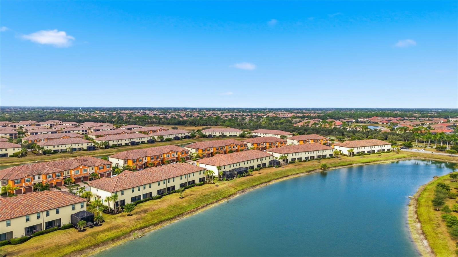 GRAN PARADISO TWNHMS 1B - Residential