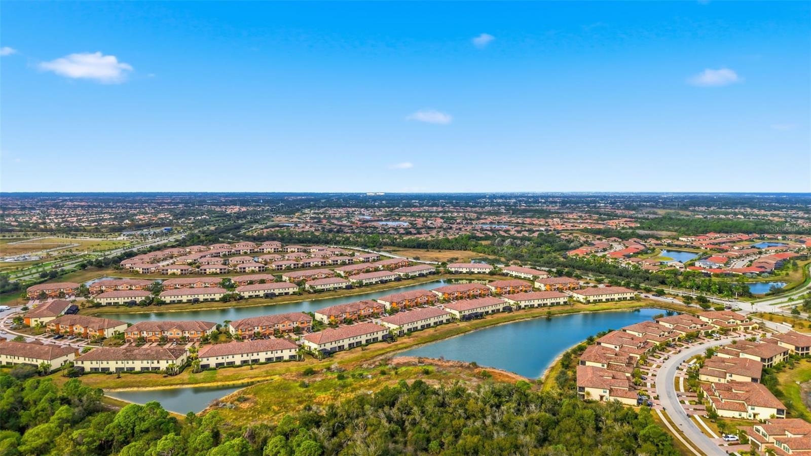 GRAN PARADISO TWNHMS 1B - Residential