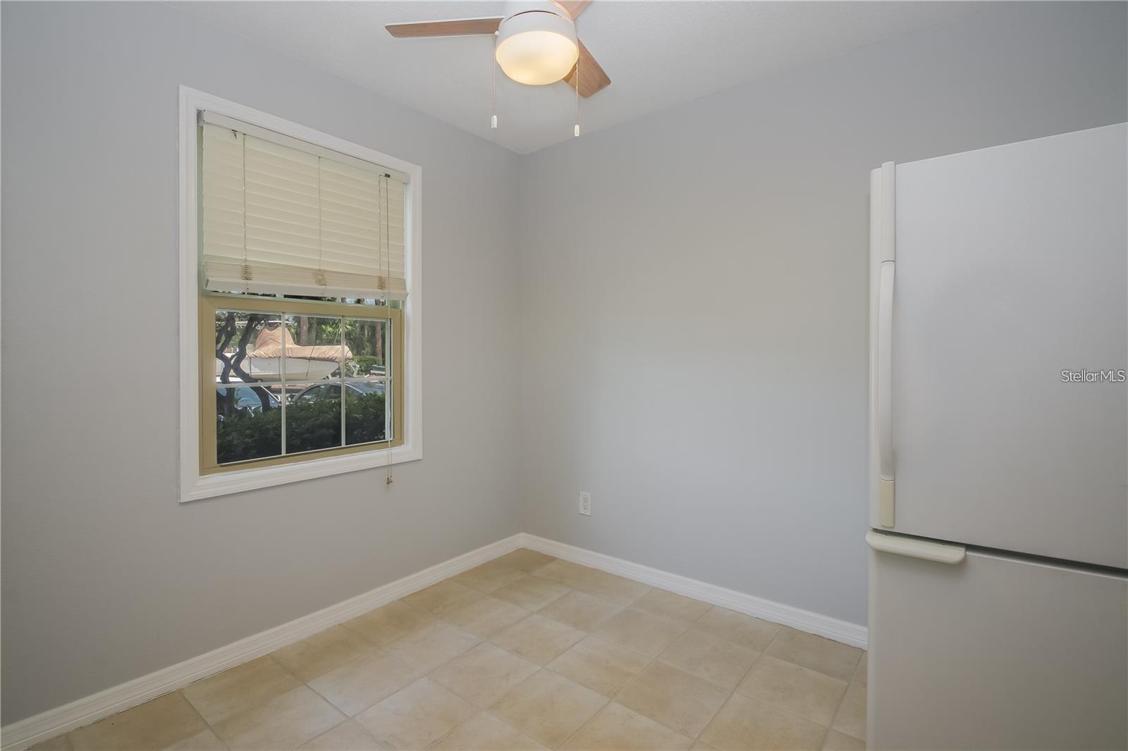 LAKE HOWELL ARMS CONDO - Residential