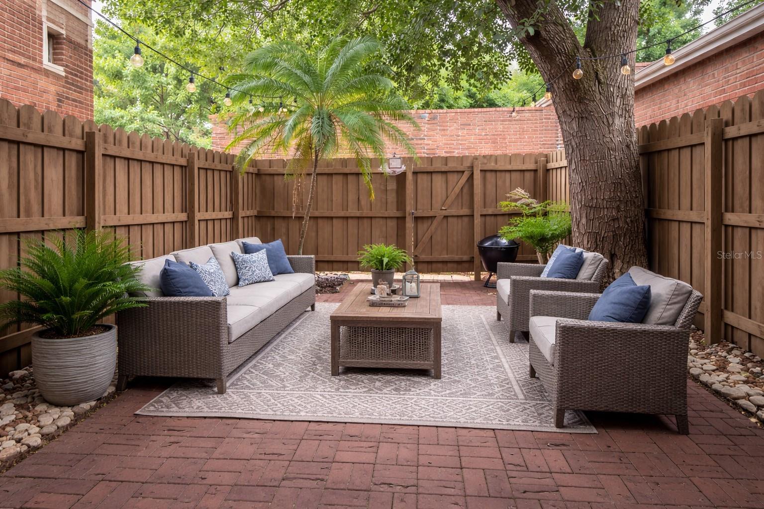 LAKE HOWELL ARMS CONDO - Residential