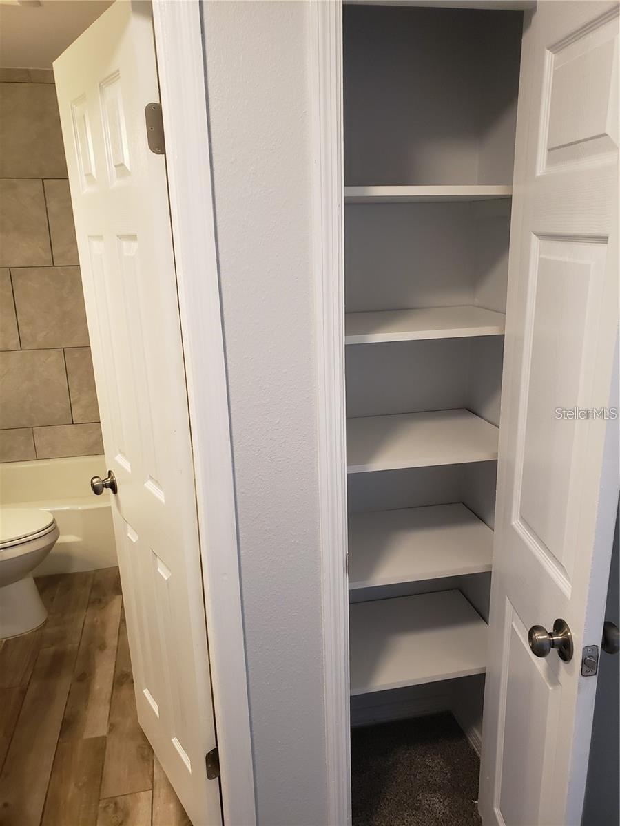 LAKE HOWELL ARMS CONDO - Residential