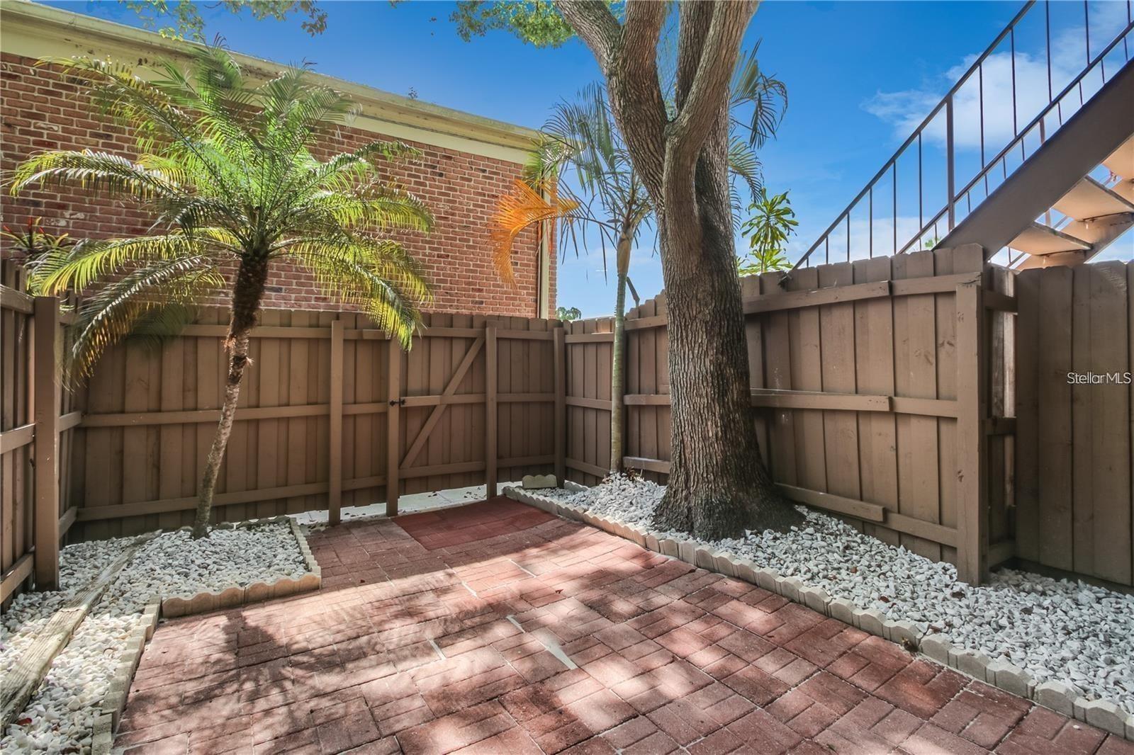 LAKE HOWELL ARMS CONDO - Residential