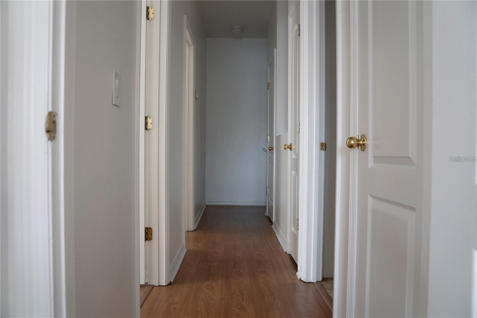 VILLAS AT ESTANCIA CONDO - Residential