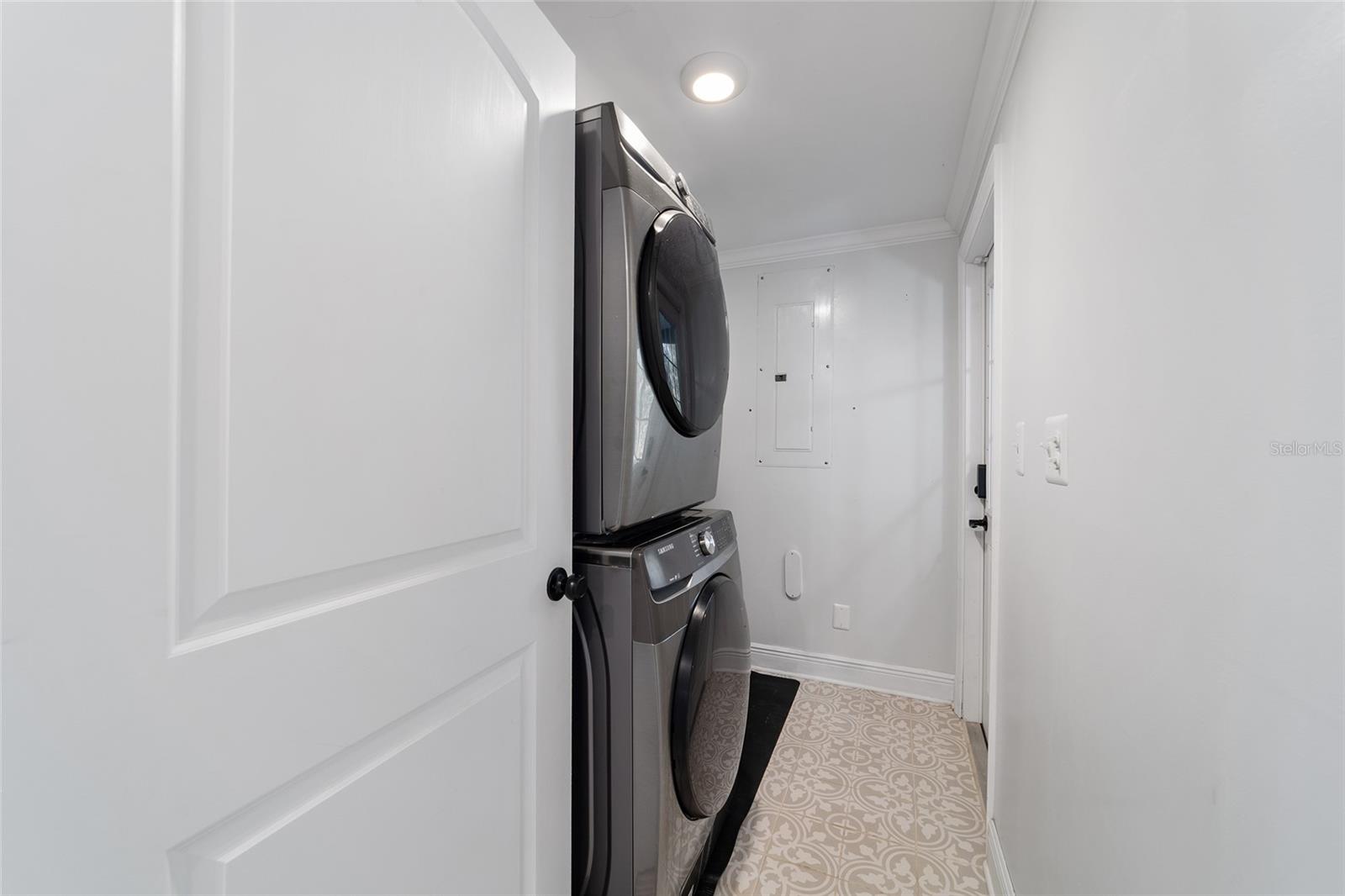 FOX LAUREL - Residential