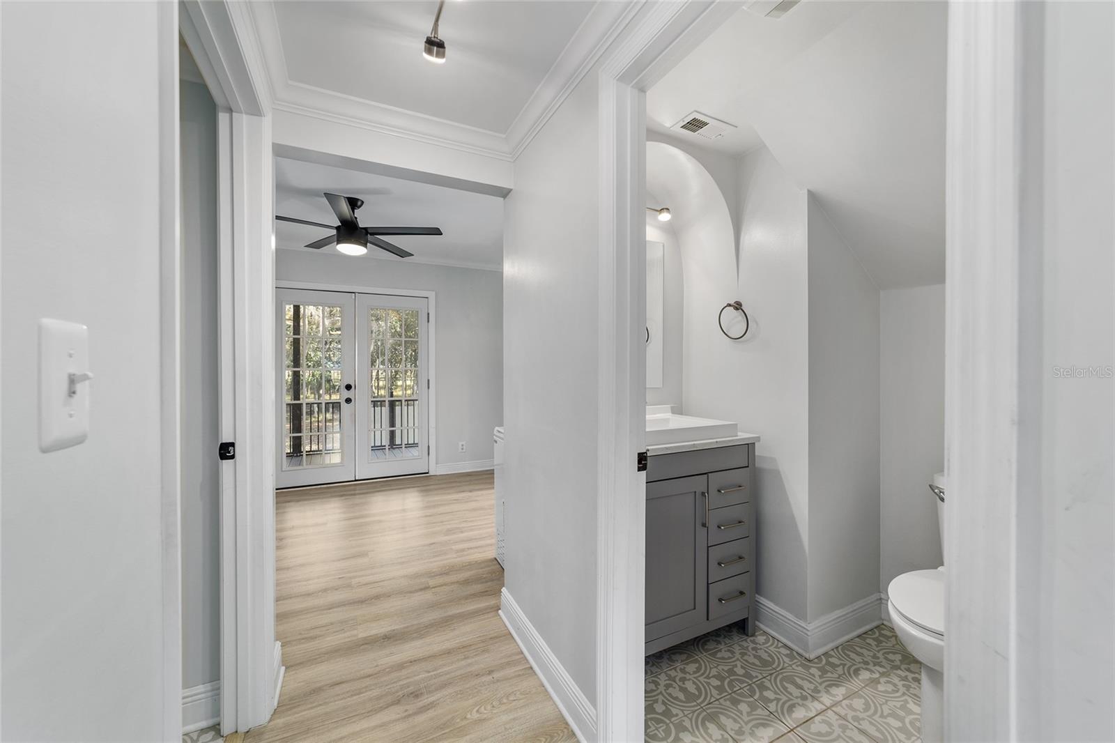 FOX LAUREL - Residential