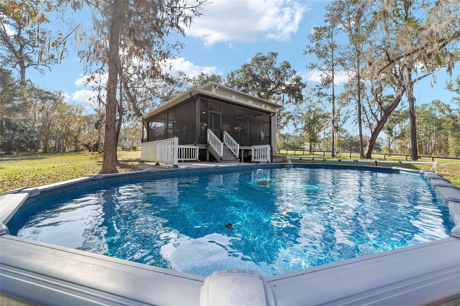 FOX LAUREL - Residential