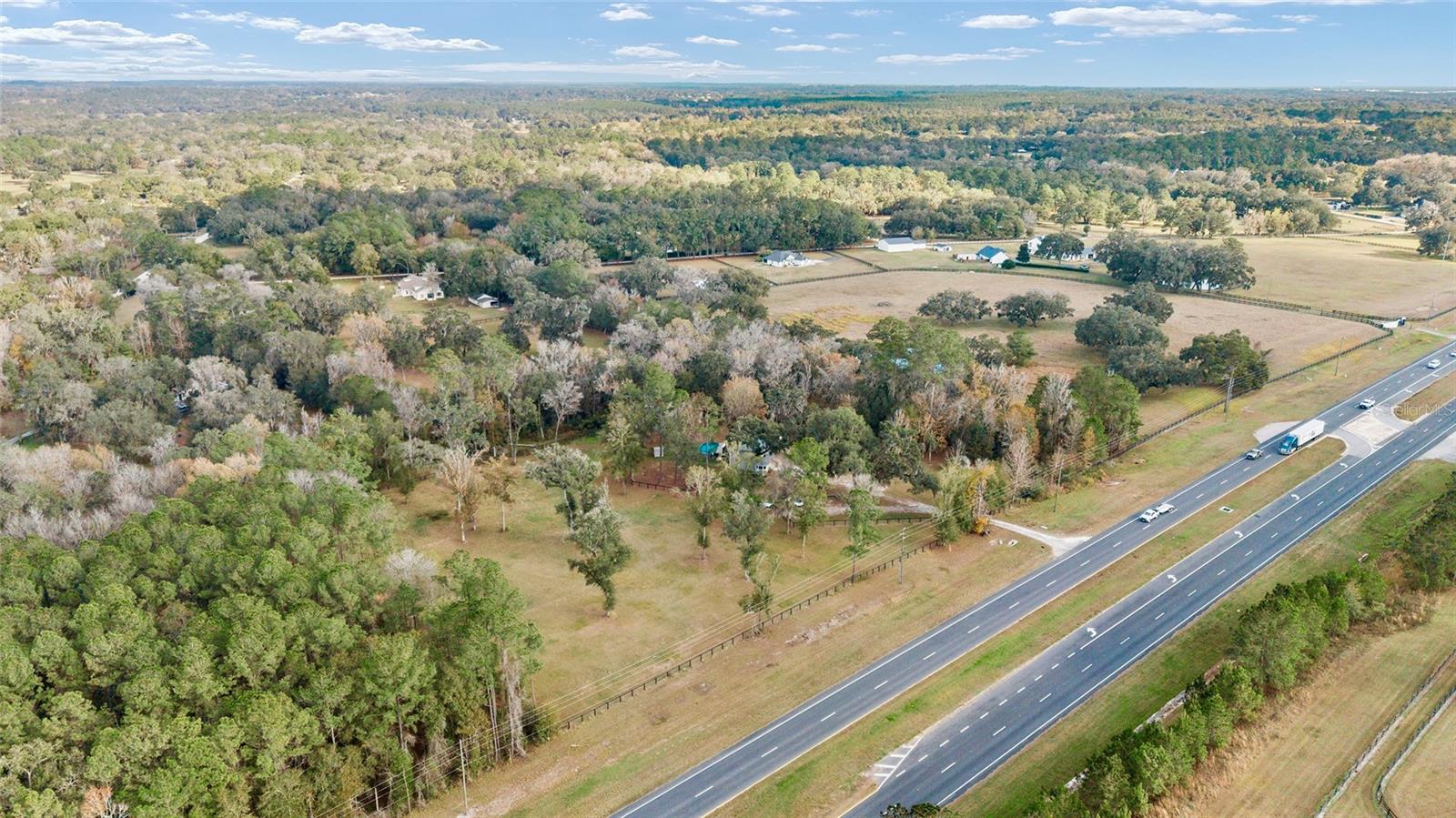 FOX LAUREL - Residential