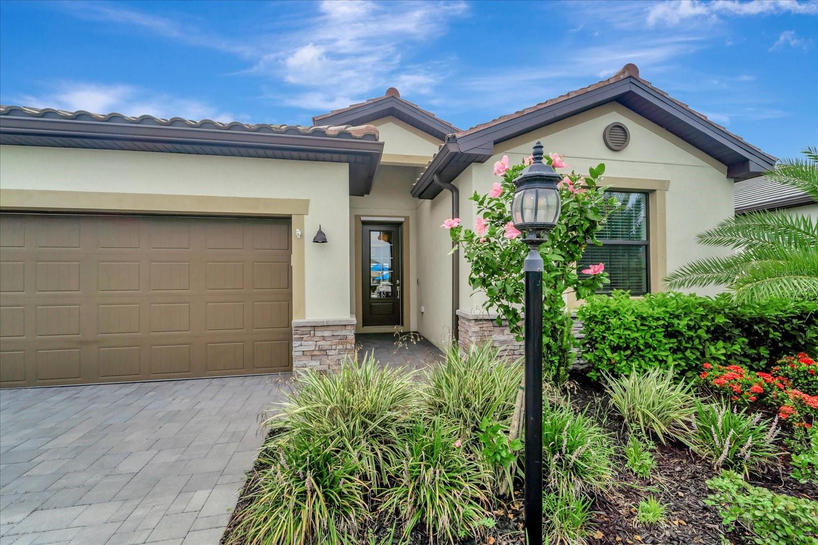 5327 CORAL REEF WAY