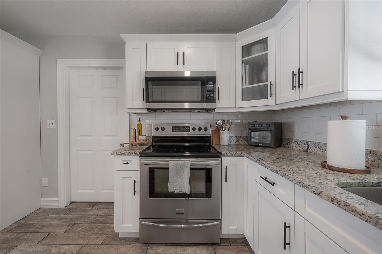 CREST PLACE SOUTH ADD - Residential