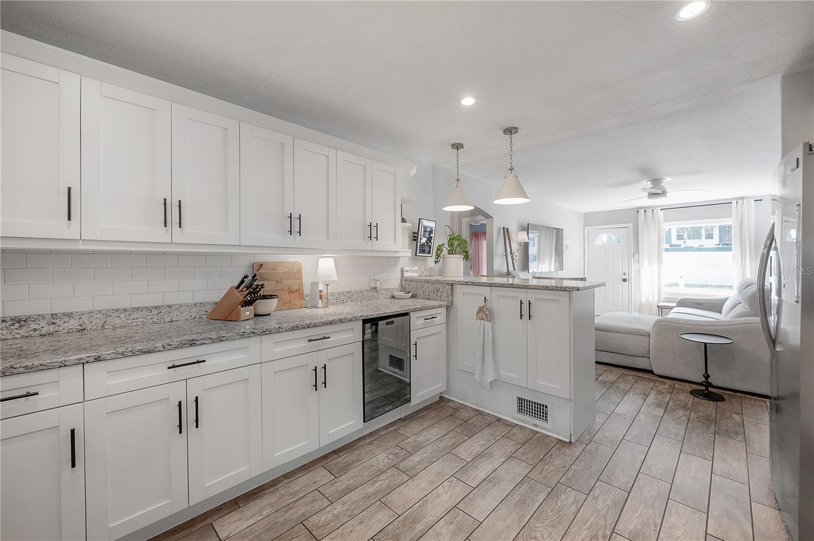 CREST PLACE SOUTH ADD - Residential