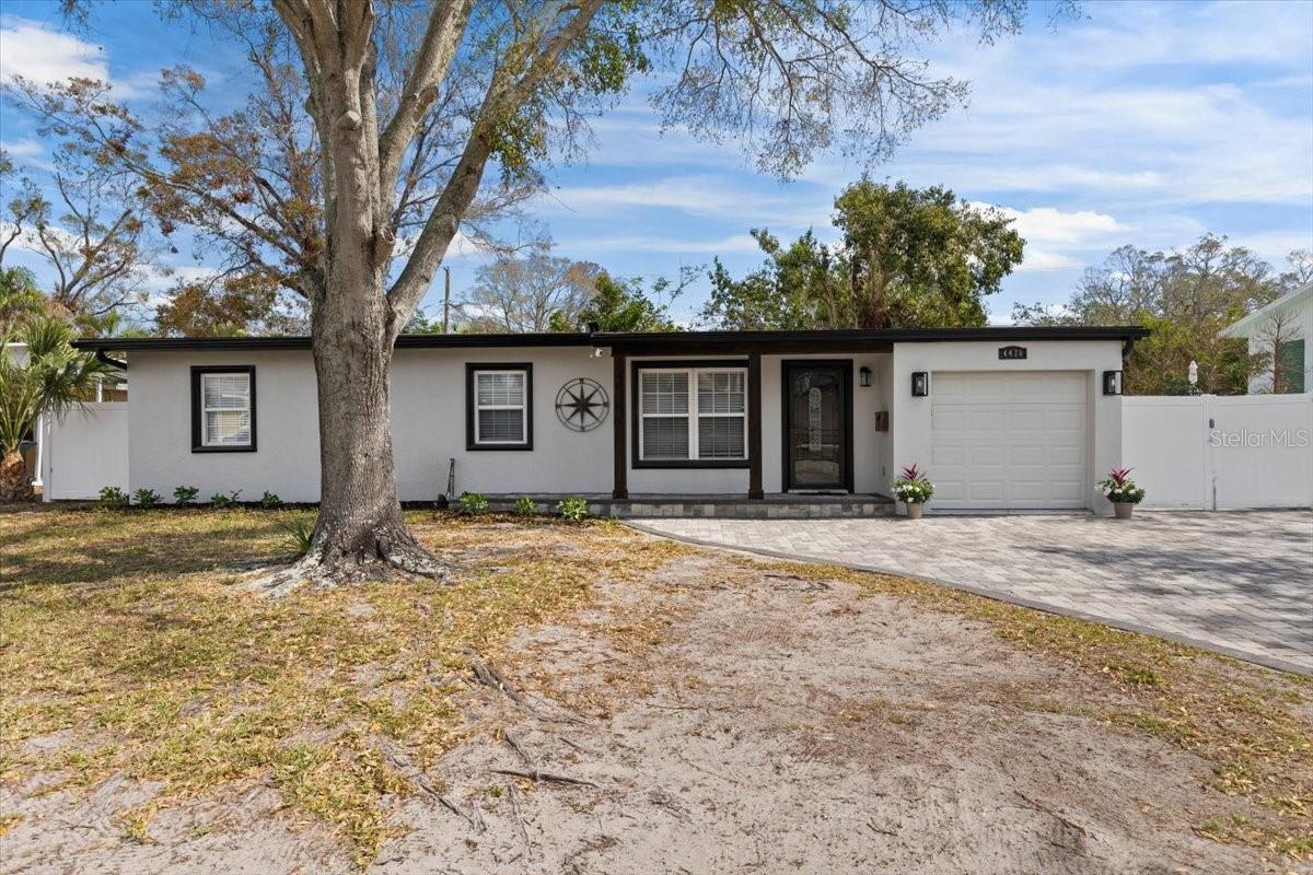 4420 POMPANO DRIVE SE