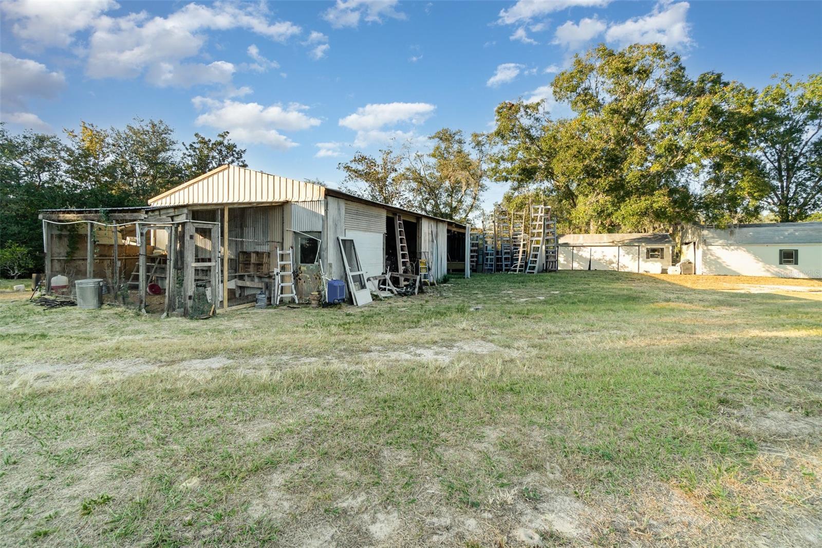 ACREAGE - Residential