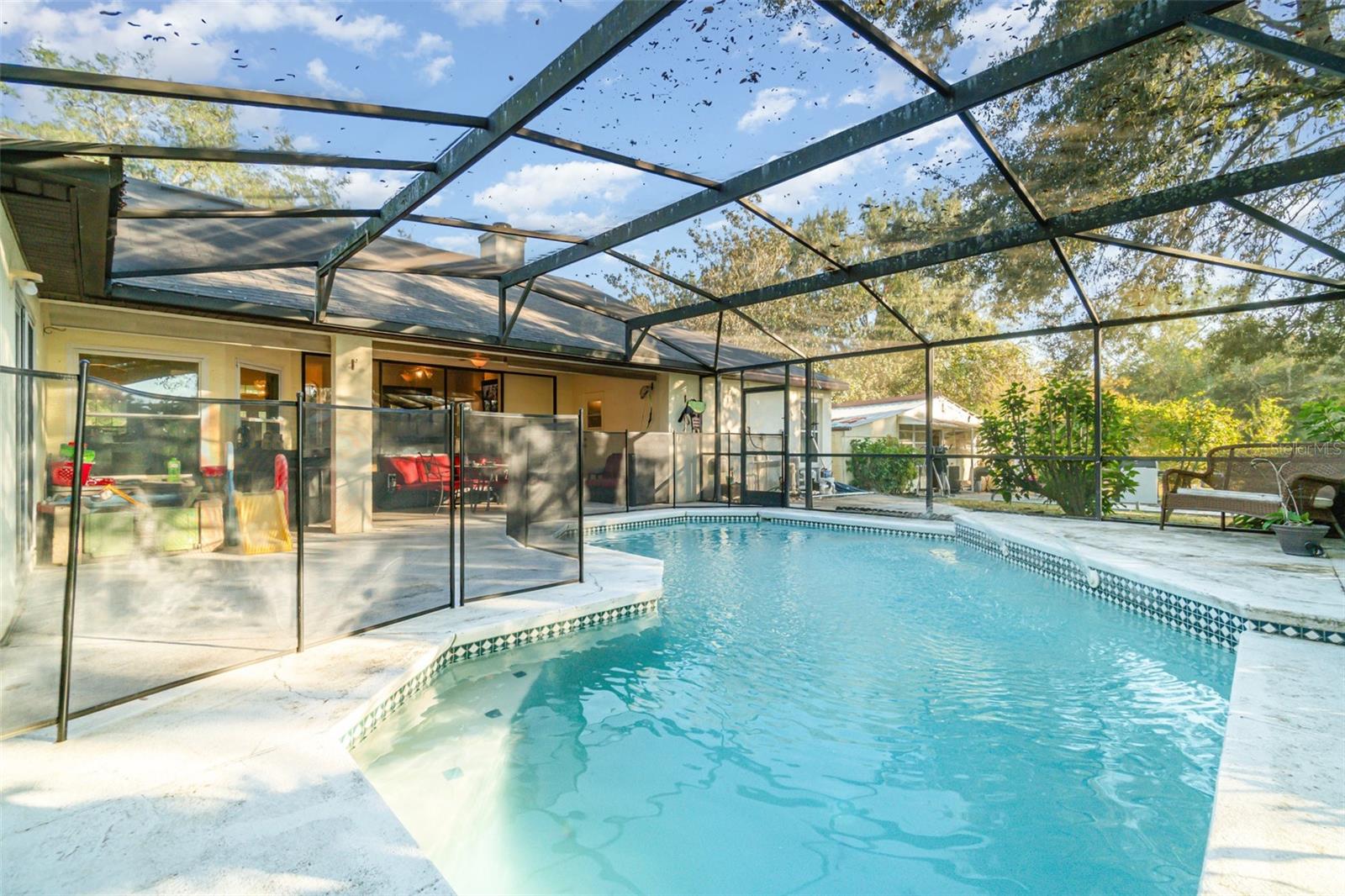 ACREAGE - Residential