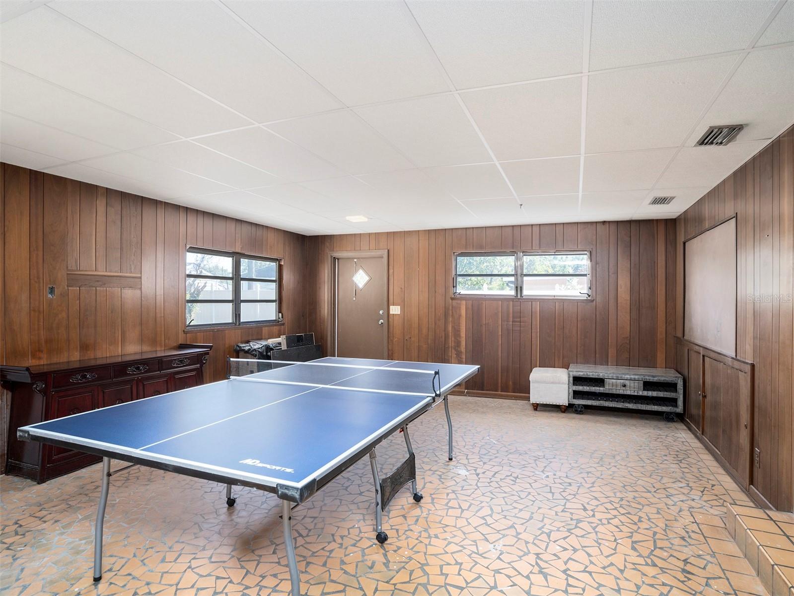 WISHARTS REP - Residential