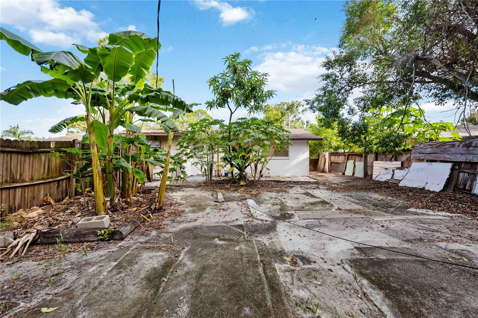 SUNNY LAKES ESTATES - Residential Income