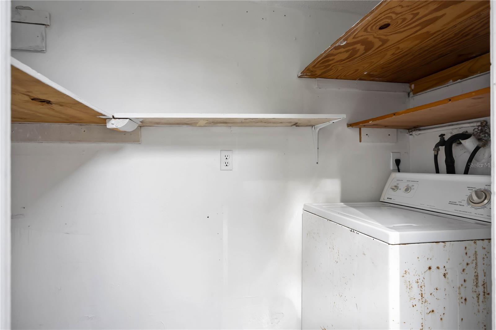 SUNNY LAKES ESTATES - Residential Income