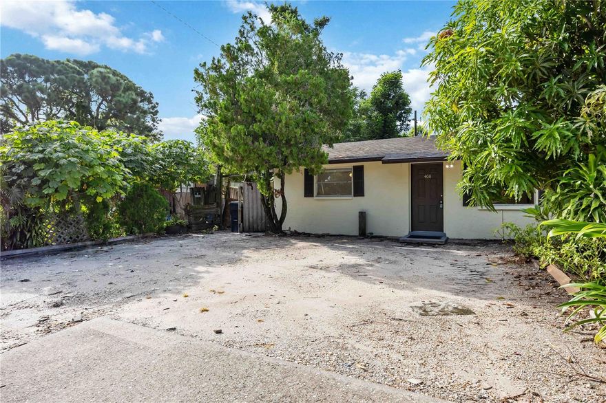 Income-producing duplex in central Bradenton. Each unit offers 2 bedrooms and 1 bathroom, with separate electric and water meters. The electrical panels have been upgraded for insurance compliance. Both units are currently occupied, providing immediate rental income for the new owner. The property is being sold as-is, offering an ideal opportunity for investors seeking a stable, turnkey addition to their portfolio. Conveniently located near US-41, Cortez Road, and SR-70, residents enjoy quick access to shopping, dining, public transportation, IMG Academy, local schools, and area beaches. Buyer and buyer’s agent to exercise due diligence and verify all information.
