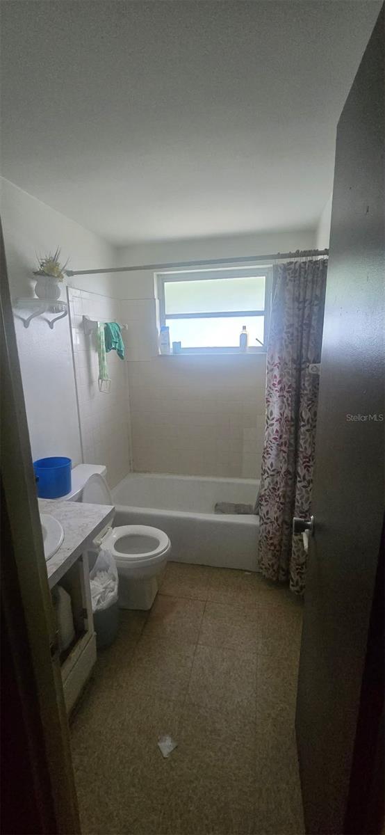 SUNNY LAKES ESTATES - Residential Income