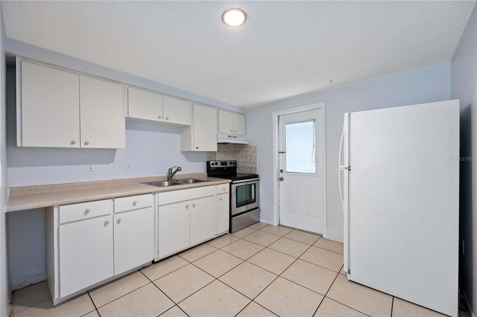 SUNNY LAKES ESTATES - Residential Income