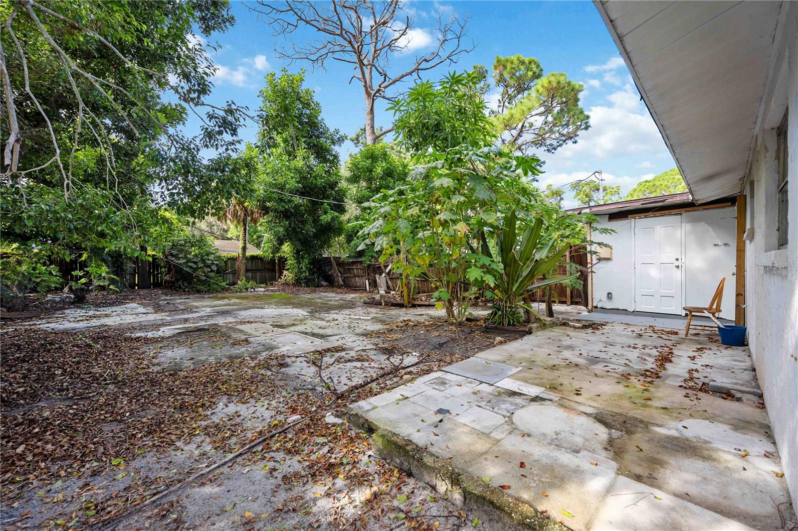 SUNNY LAKES ESTATES - Residential Income