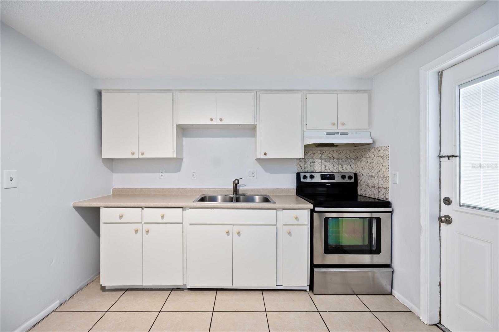 SUNNY LAKES ESTATES - Residential Income