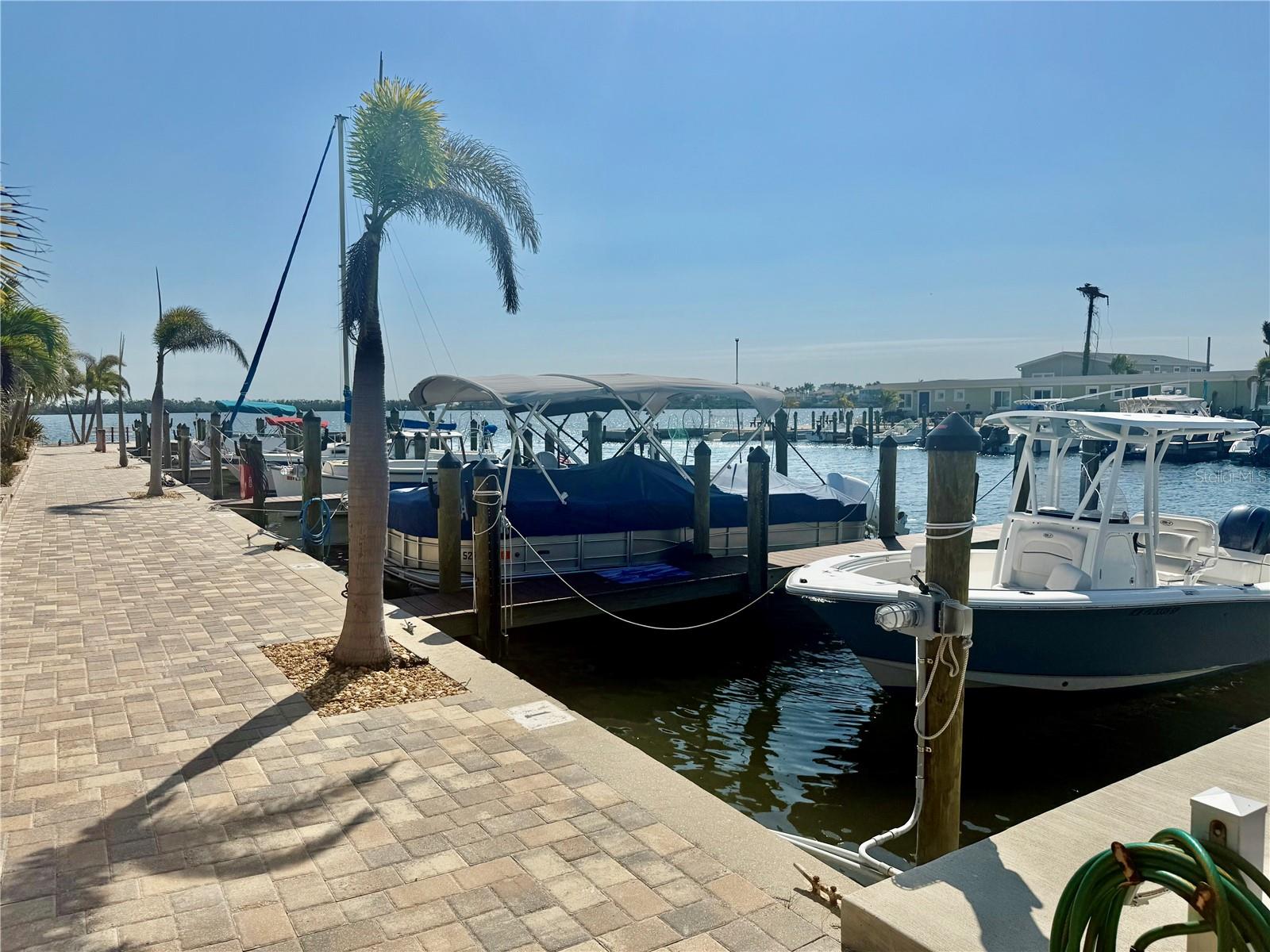 73 TWIN SHORES BOULEVARD