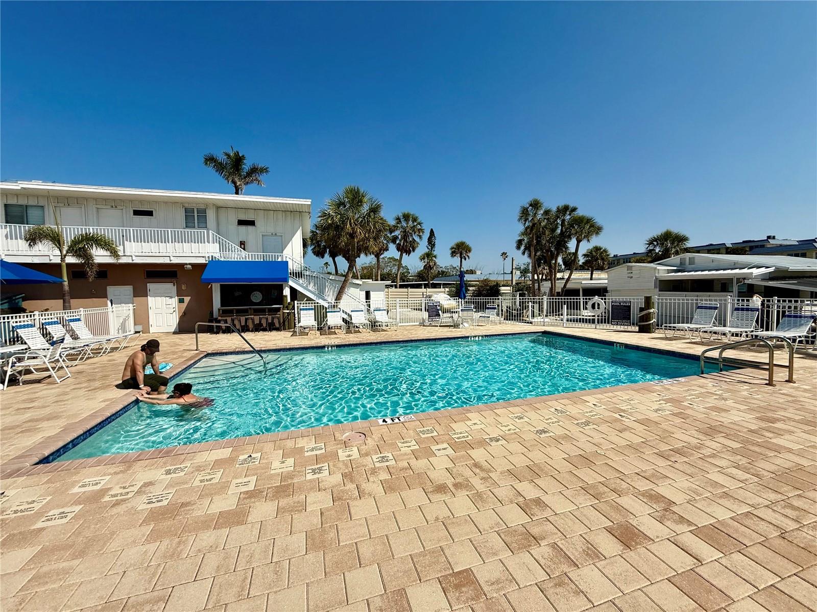 73 TWIN SHORES BOULEVARD